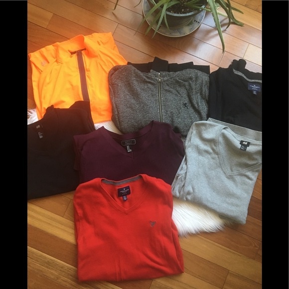 Sweatshirts Sweaters Lot - Picture 1 of 8